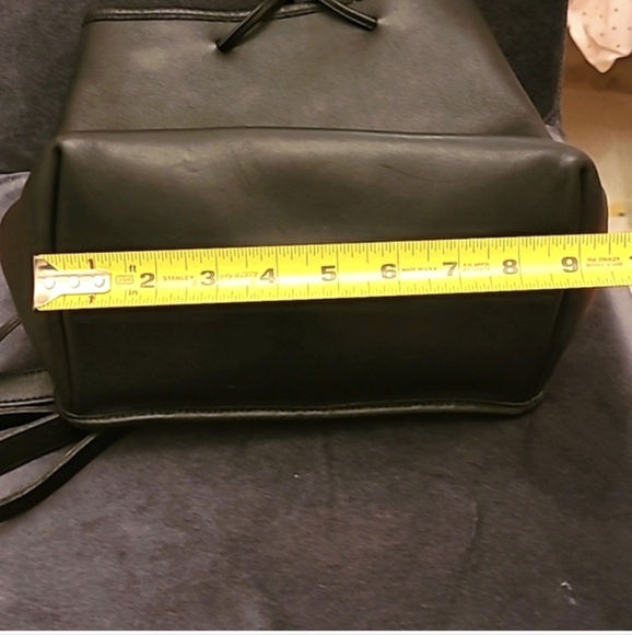 COACH blavk leather backpack - Picture 6 of 8